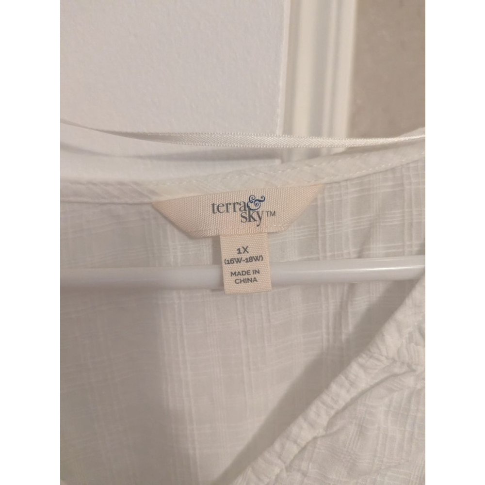 Women's Terra & Sky White Blouse Plus Size 1X - Picture 5 of 5